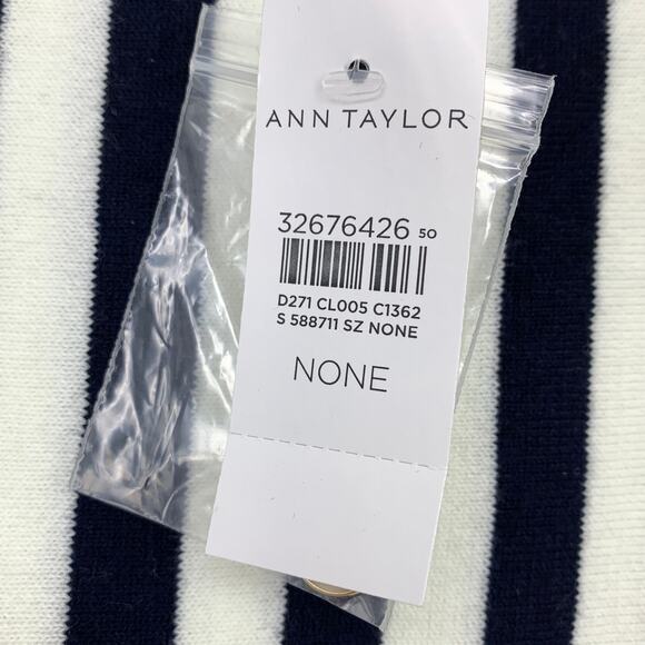 Ann Taylor Striped Knit Scarf Button Details Apx 25" X 66" Navy Blue White NEW - Picture 4 of 7